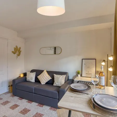 Bright Studio Near Downtown Appartement